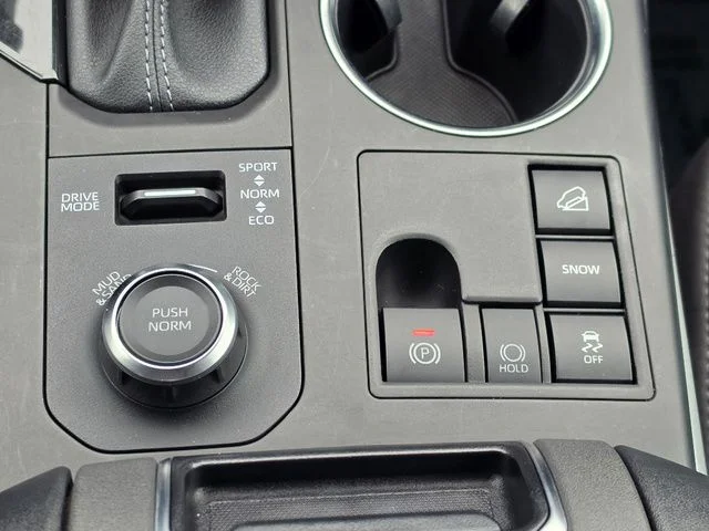 2023 Toyota Highlander XSE - Photo 26