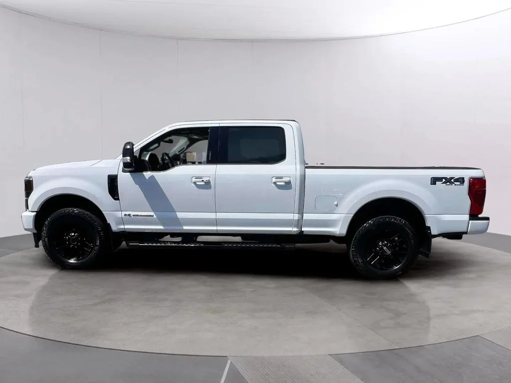 Used 2021 White Ford Lariat image 3