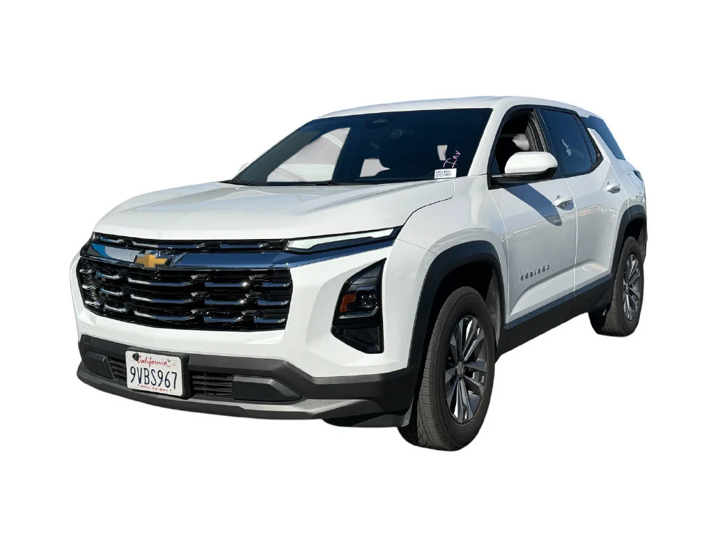 Used 2026 Summit White Chevrolet LT image 28