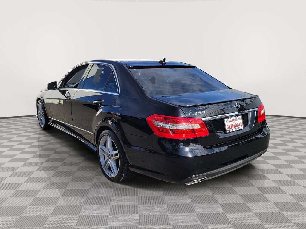 Used 2011 Black Mercedes-Benz E 350 image 4