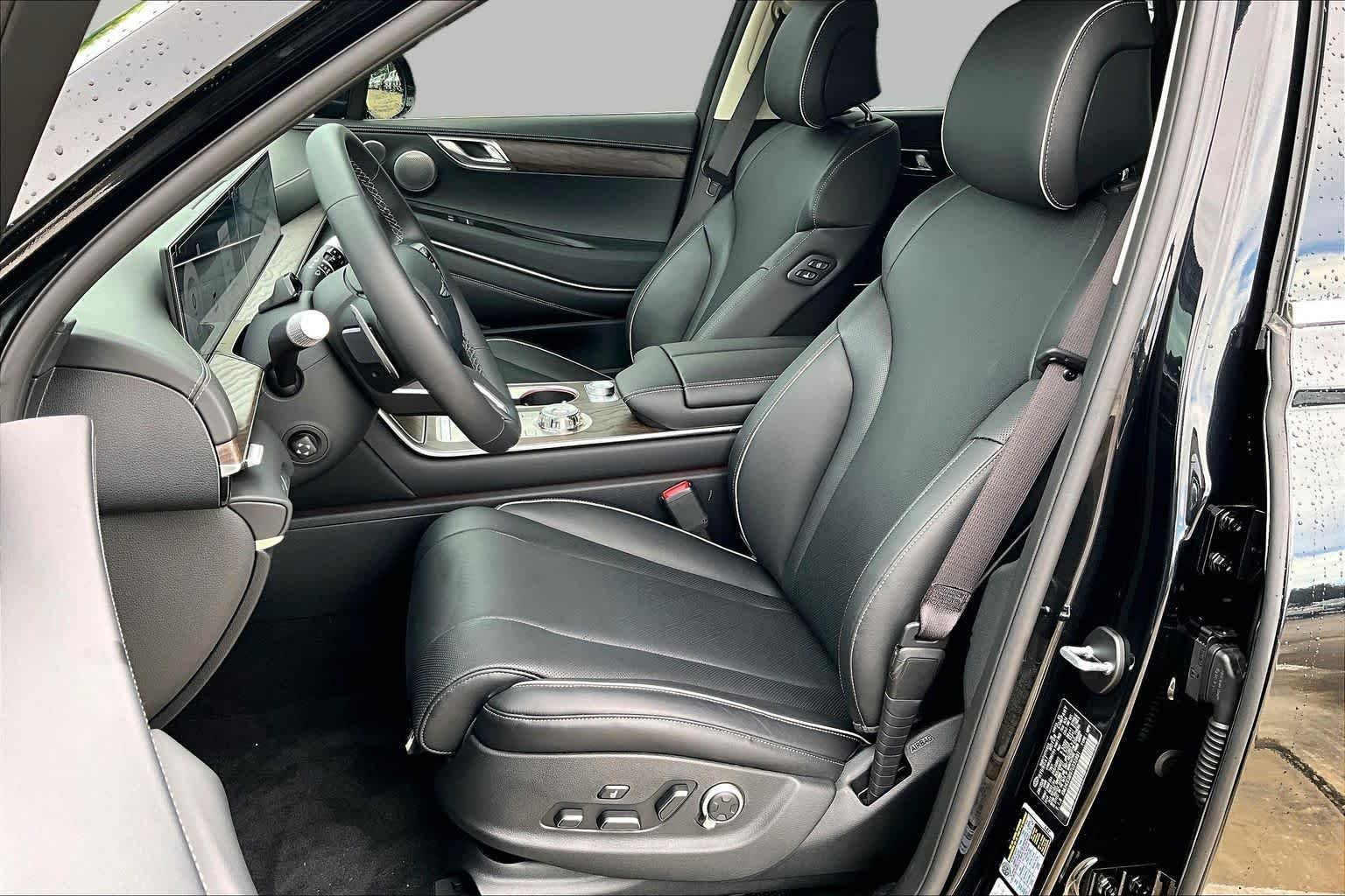 Certified Pre-Owned 2026 Genesis GV80 2.5T Prestige