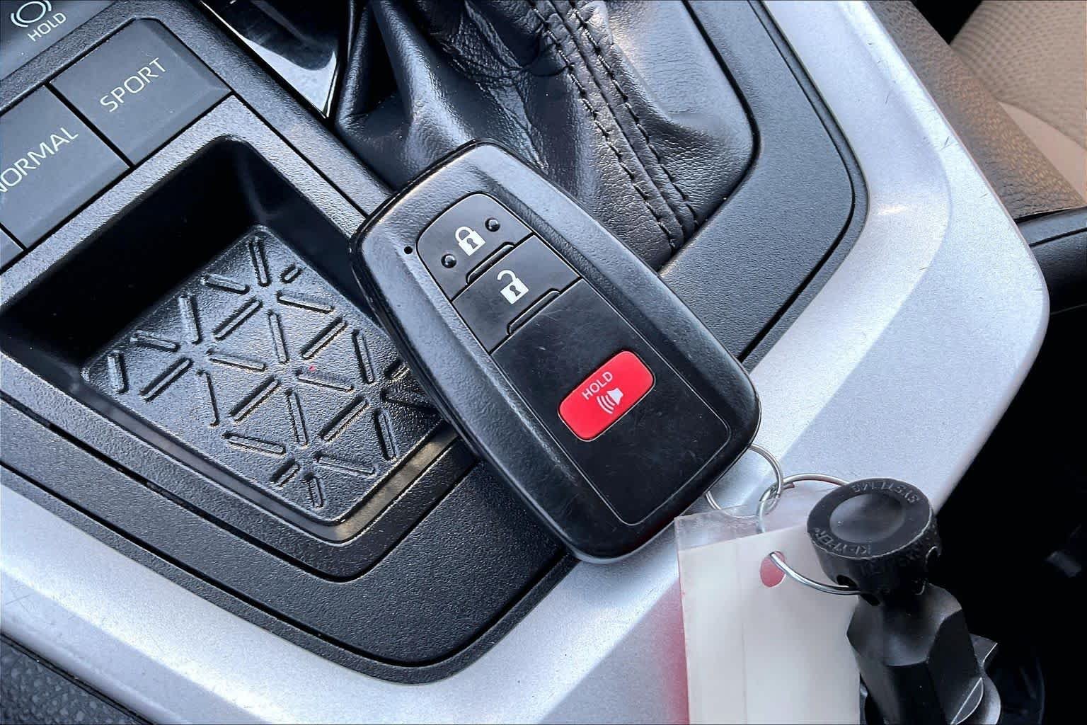 Used 2025 Ruby Flare Pearl Toyota XLE image 14