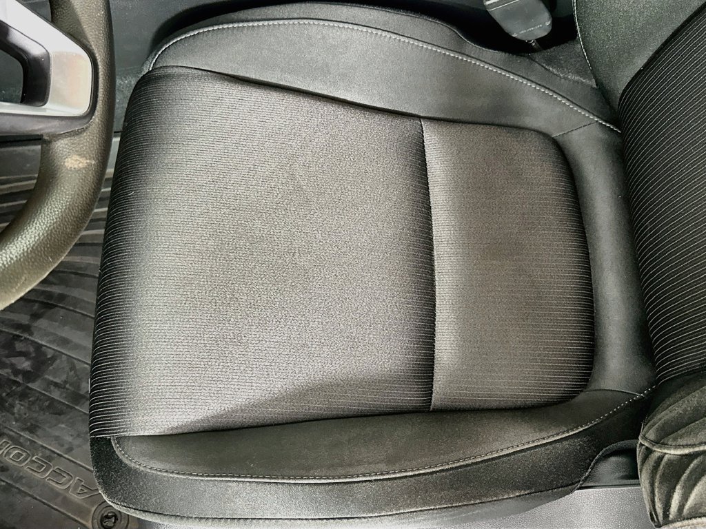 Used 2018 Black Honda LX image 18
