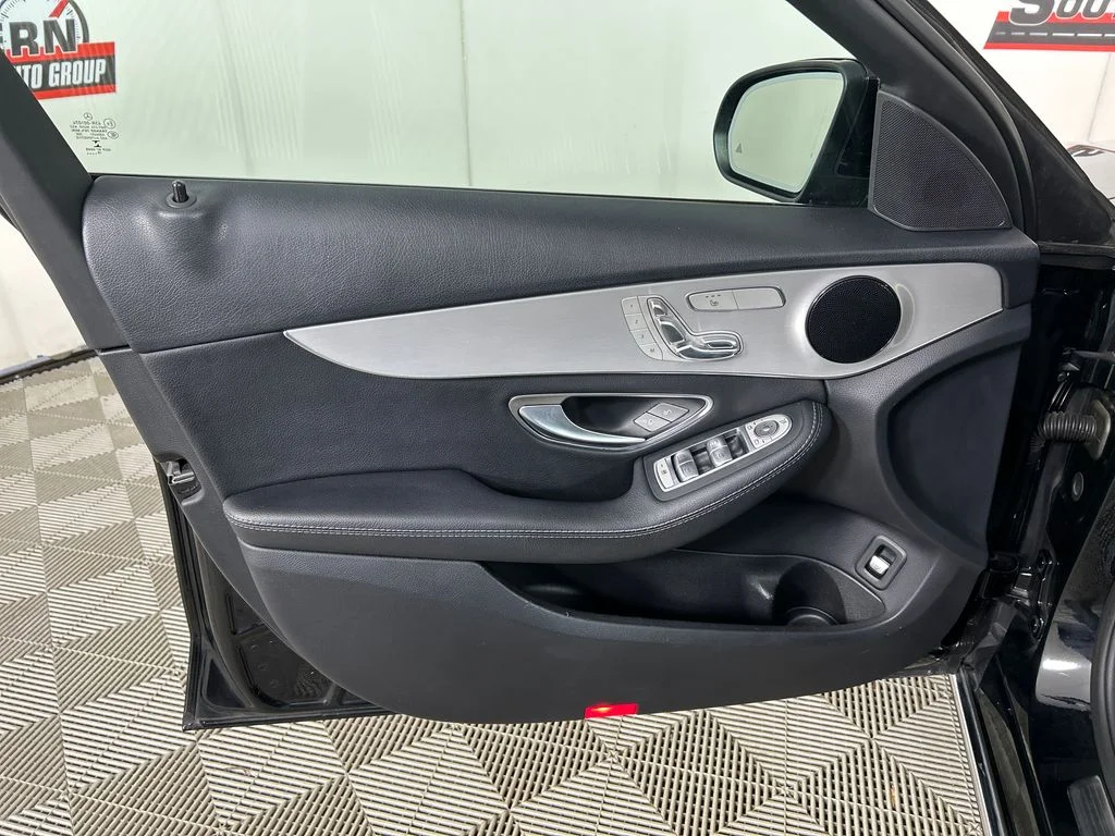 Used 2019 Black Mercedes-Benz C 300 image 10