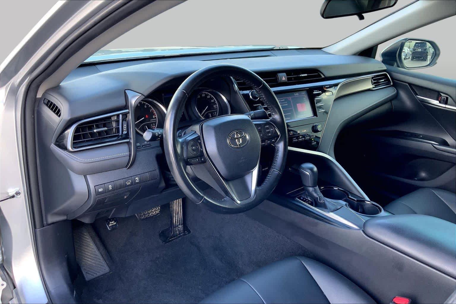 Used 2019 Celestial Silver Metallic Toyota SE image 17