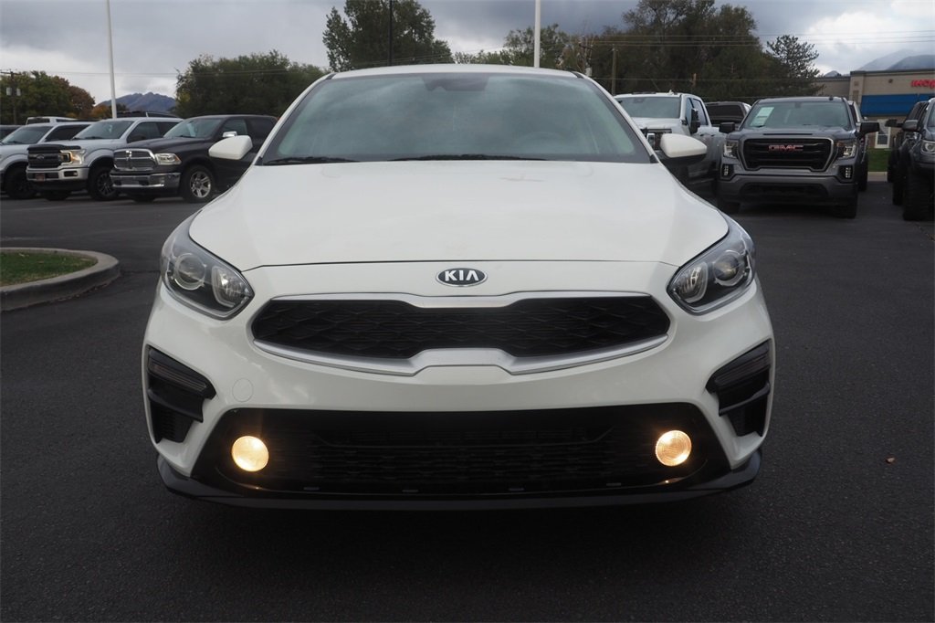 2020 Kia Forte LXS photo 2