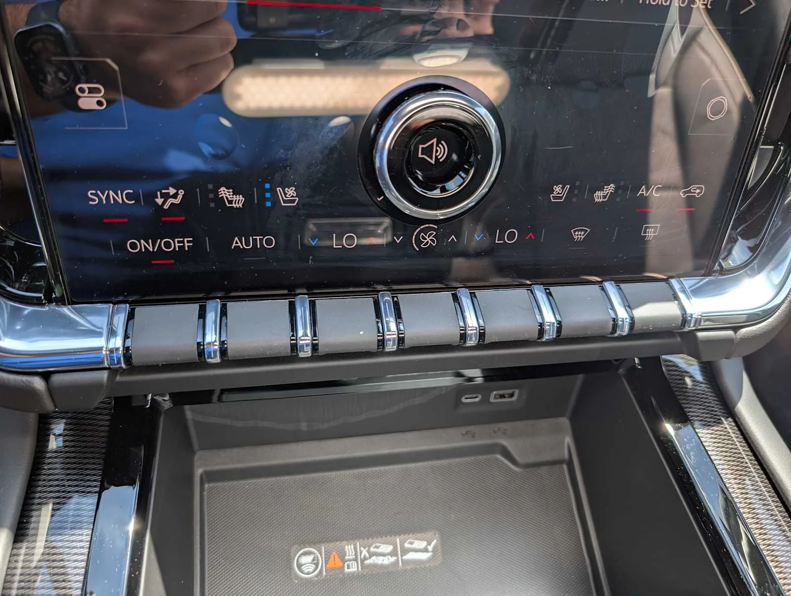 2026 GMC Yukon XL Elevation - Photo 27