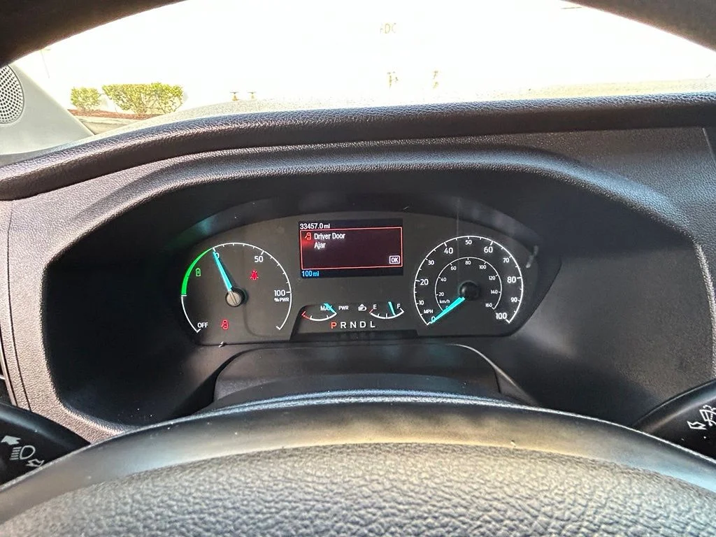 Used 2022 Oxford White Ford Base image 37