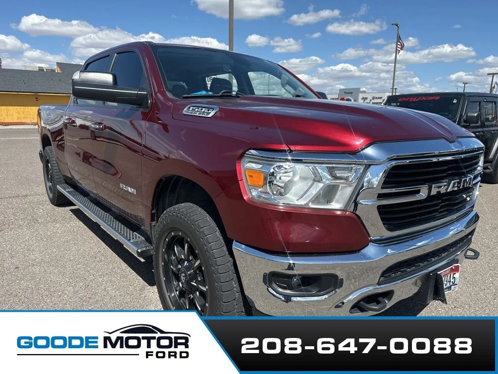 2019 RAM 1500 Big Horn/Lone Star 4x4 Crew Cab 6'4's photo
