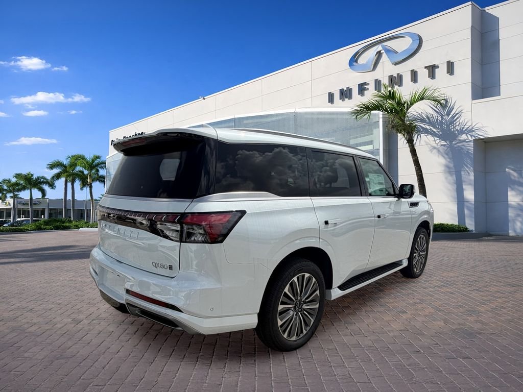 New 2027 RADIANT WHITE INFINITI Luxe 4WD image 7