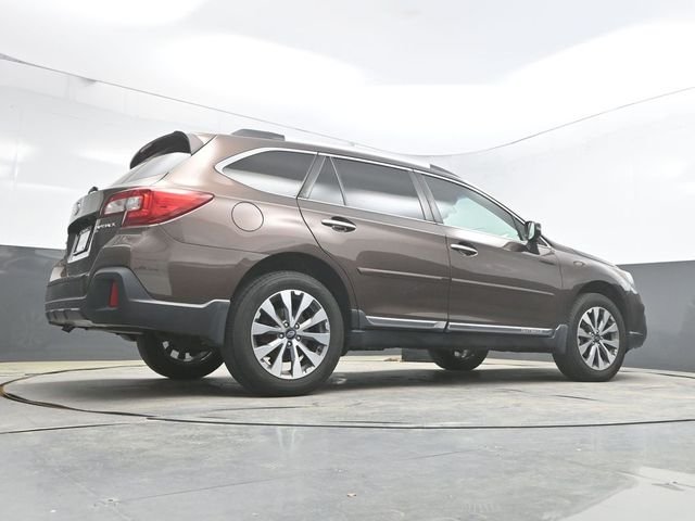 Used 2019 Brown Subaru 2.5i image 39