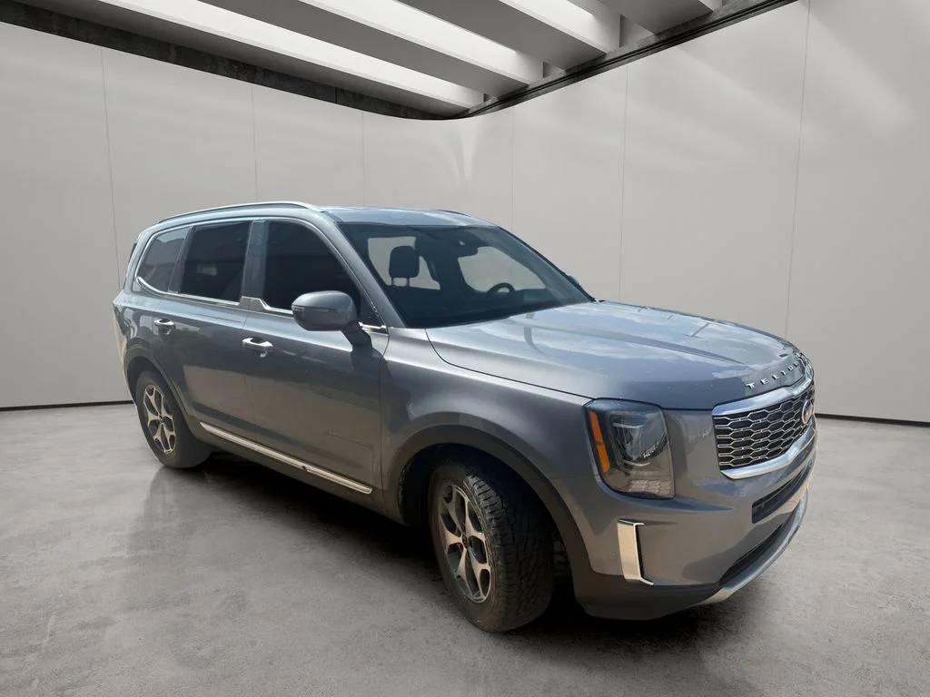 Used 2020 Everlasting Silver Kia EX image 7