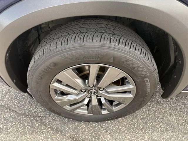 Used 2025 Blue Nissan SV image 10