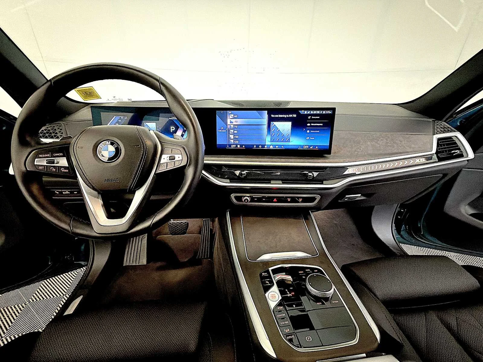 Used 2024 Blue Ridge Mountain Metallic BMW xDrive40i image 14