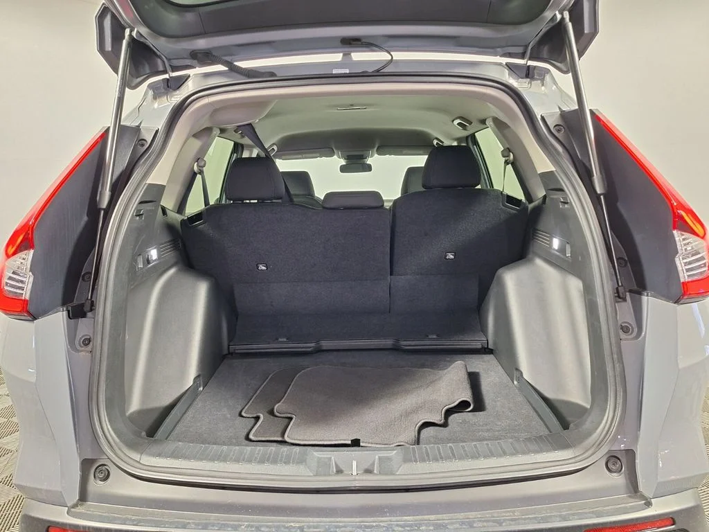 Certified Used 2025  Honda LX image 22
