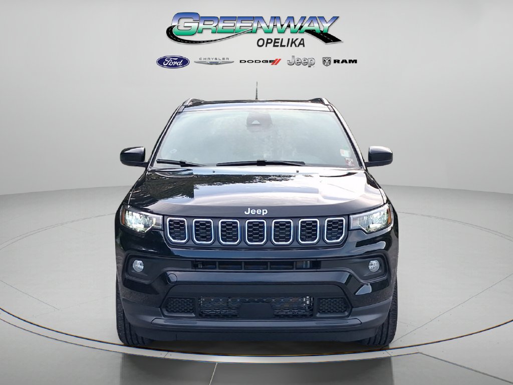 New 2026 Black Jeep Latitude image 8