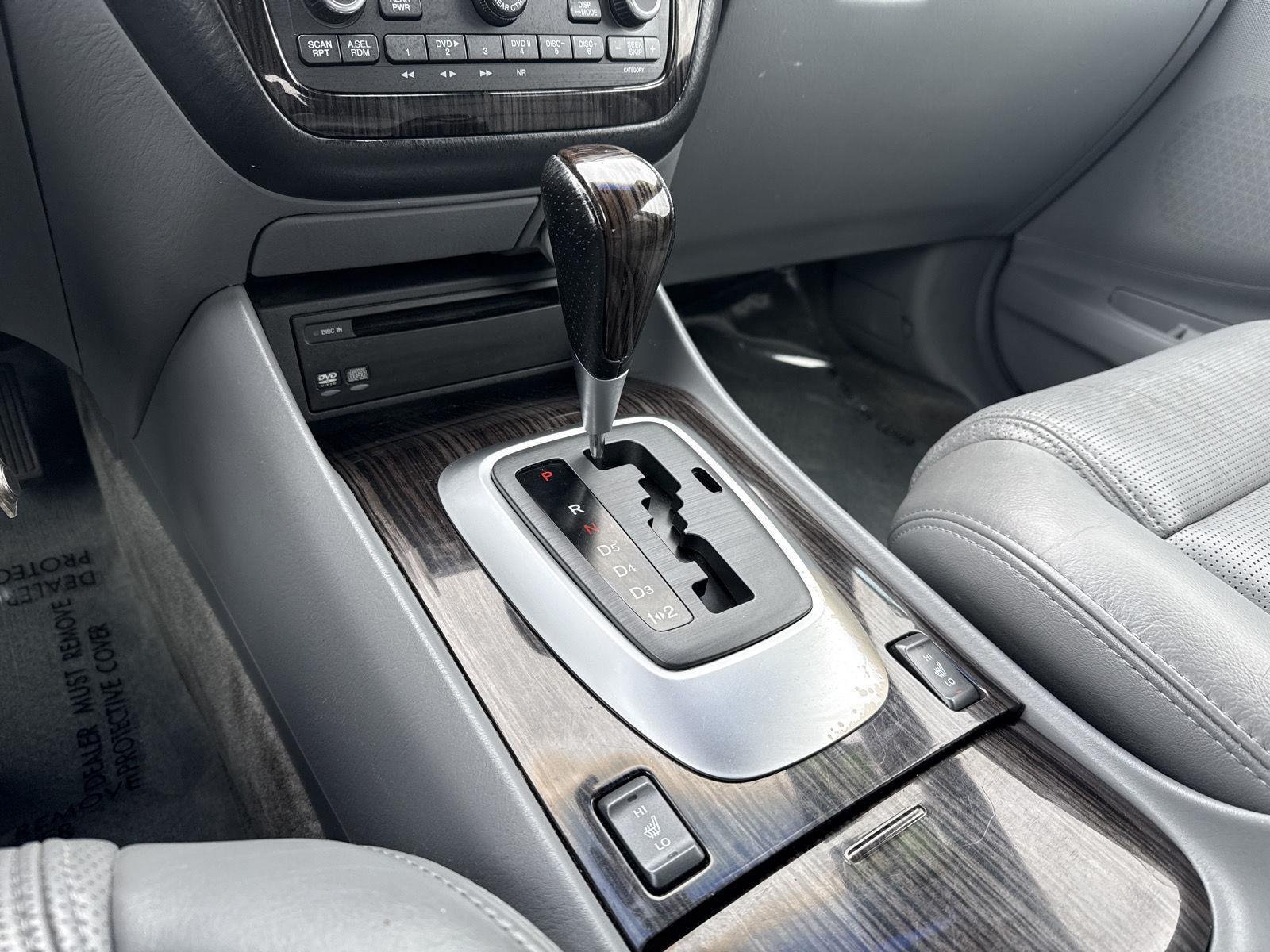 Used 2006 Steel Blue Metallic Acura Touring RES w/Navi image 24