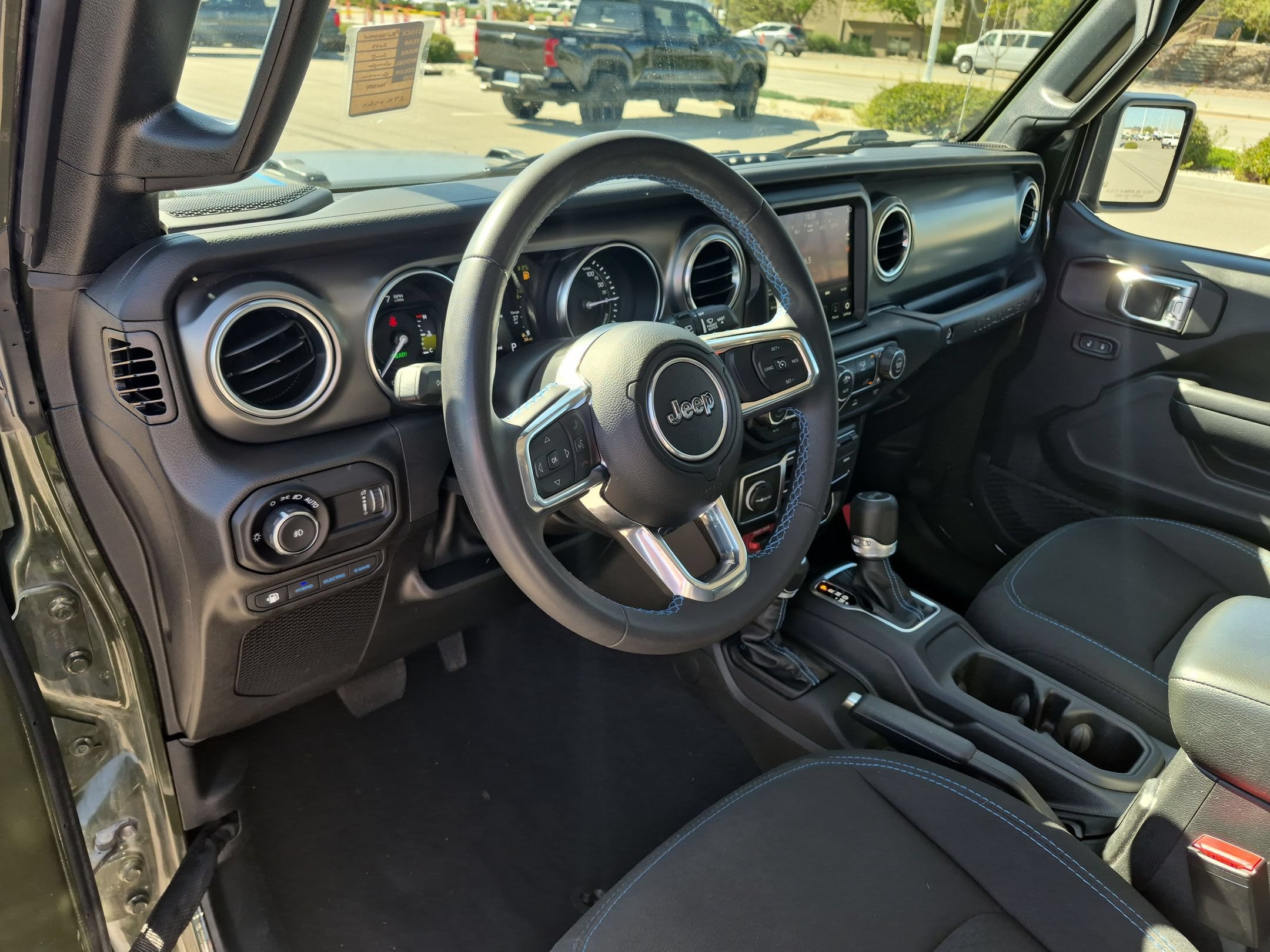Used 2023 Sarge Green Clearcoat Jeep Rubicon image 14