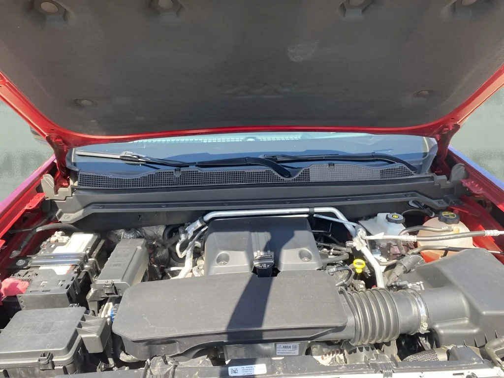 Used 2024 Radiant Red Tintcoat Chevrolet Z71 image 37