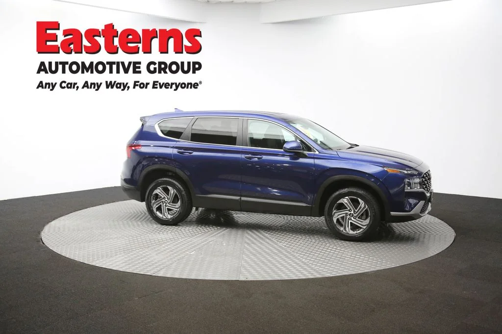 Used 2022 Blue Hyundai SE image 45