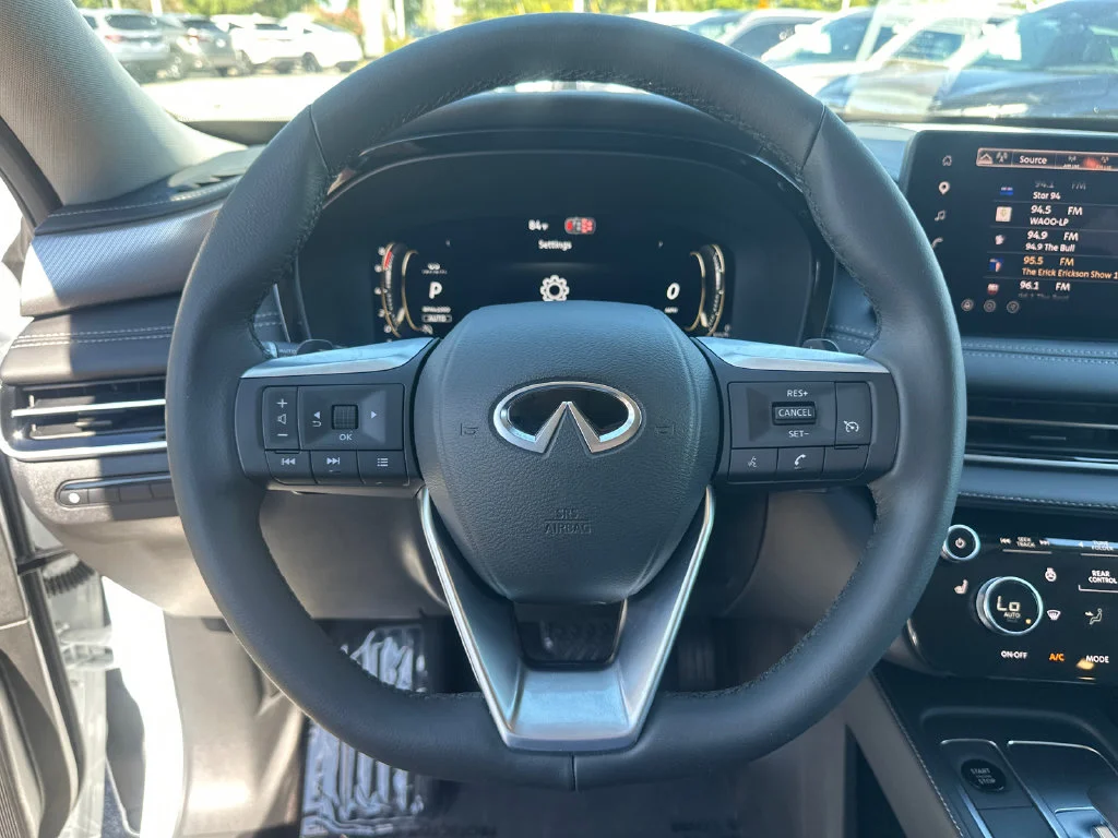 Certified Used 2026 White INFINITI PURE image 24