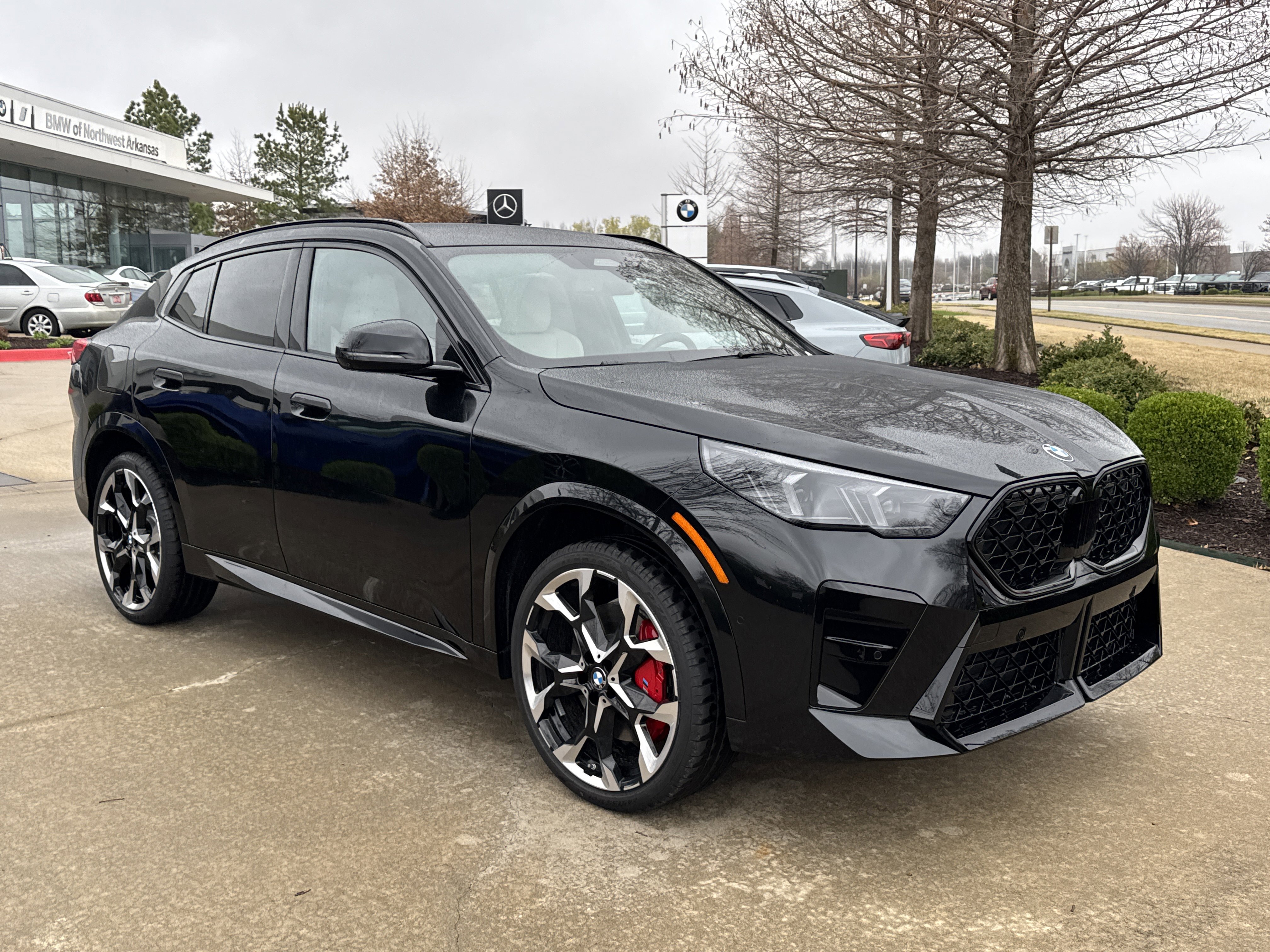 New 2026 BLACK SAPHORE BMW xDrive28i image 6