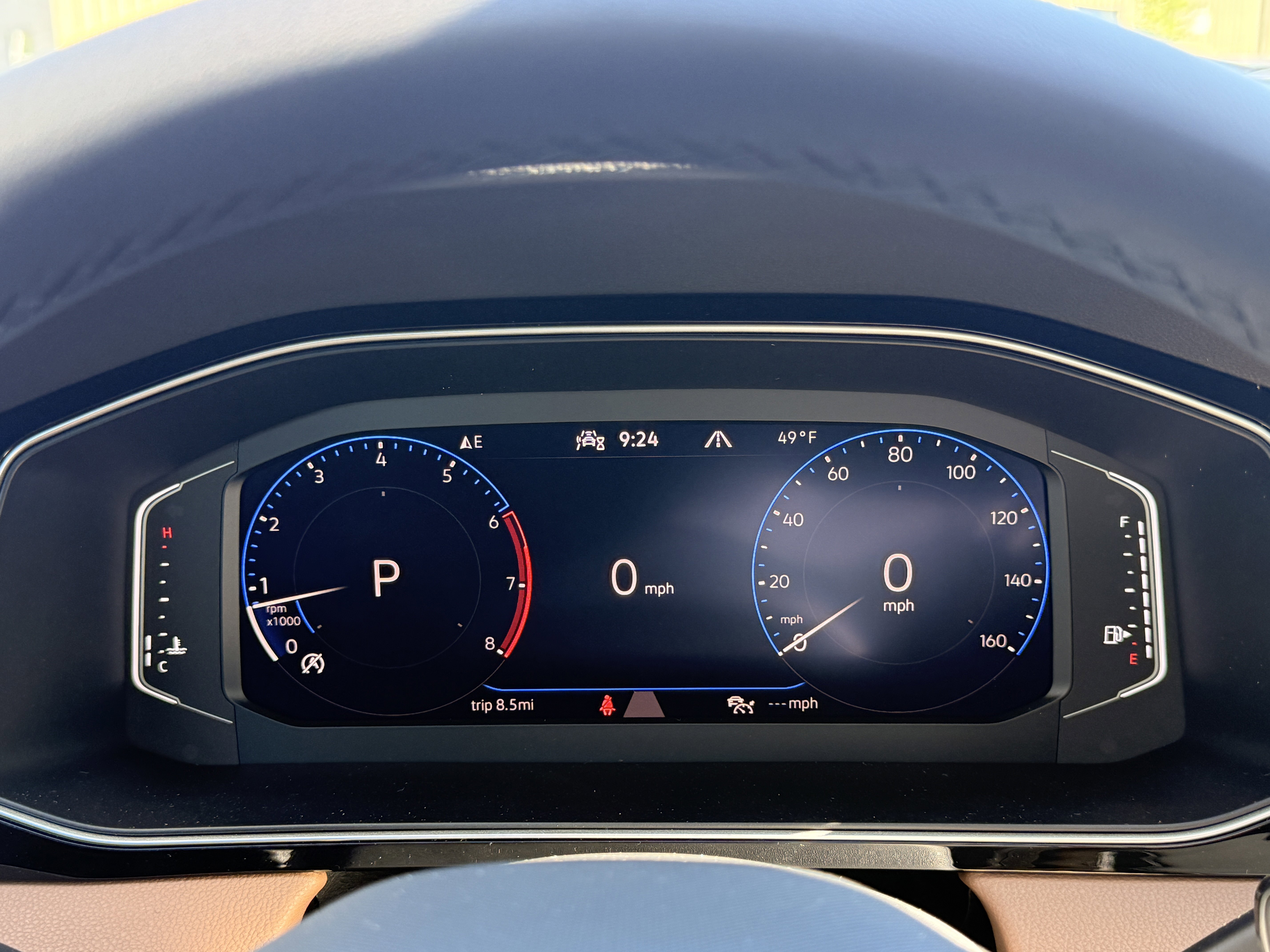 New 2026 Platinum Gray Metallic Volkswagen SEL image 24