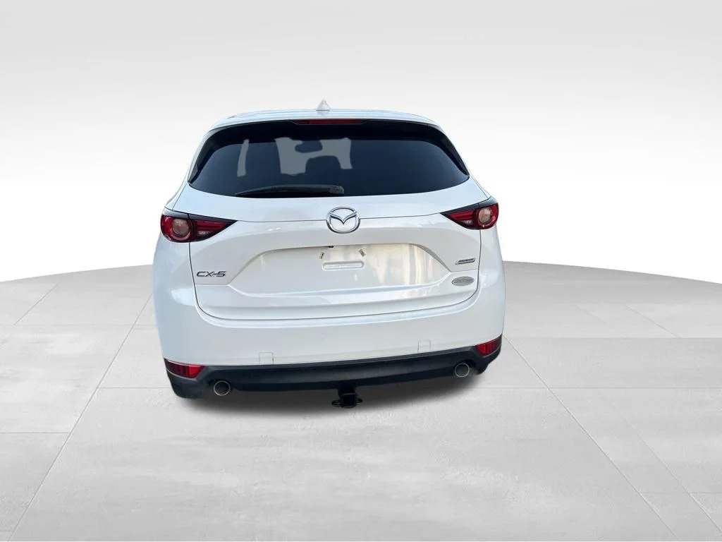 Used 2018 White Mazda Grand Touring image 4