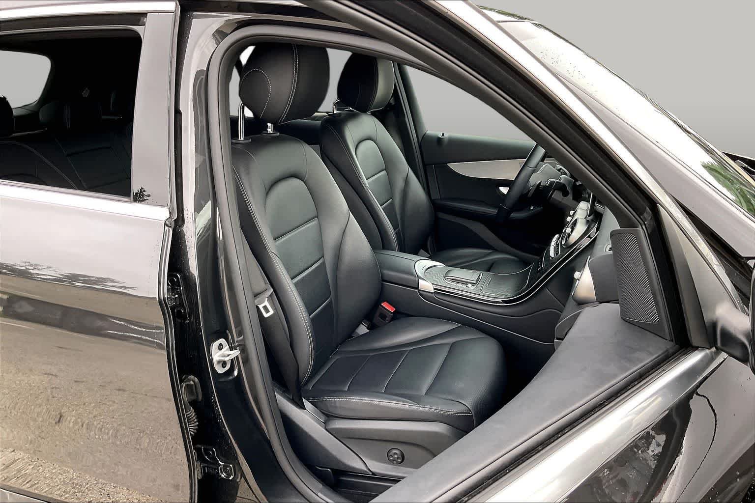 Certified Used 2021 Graphite Grey Metallic Mercedes-Benz GLC 300 image 8