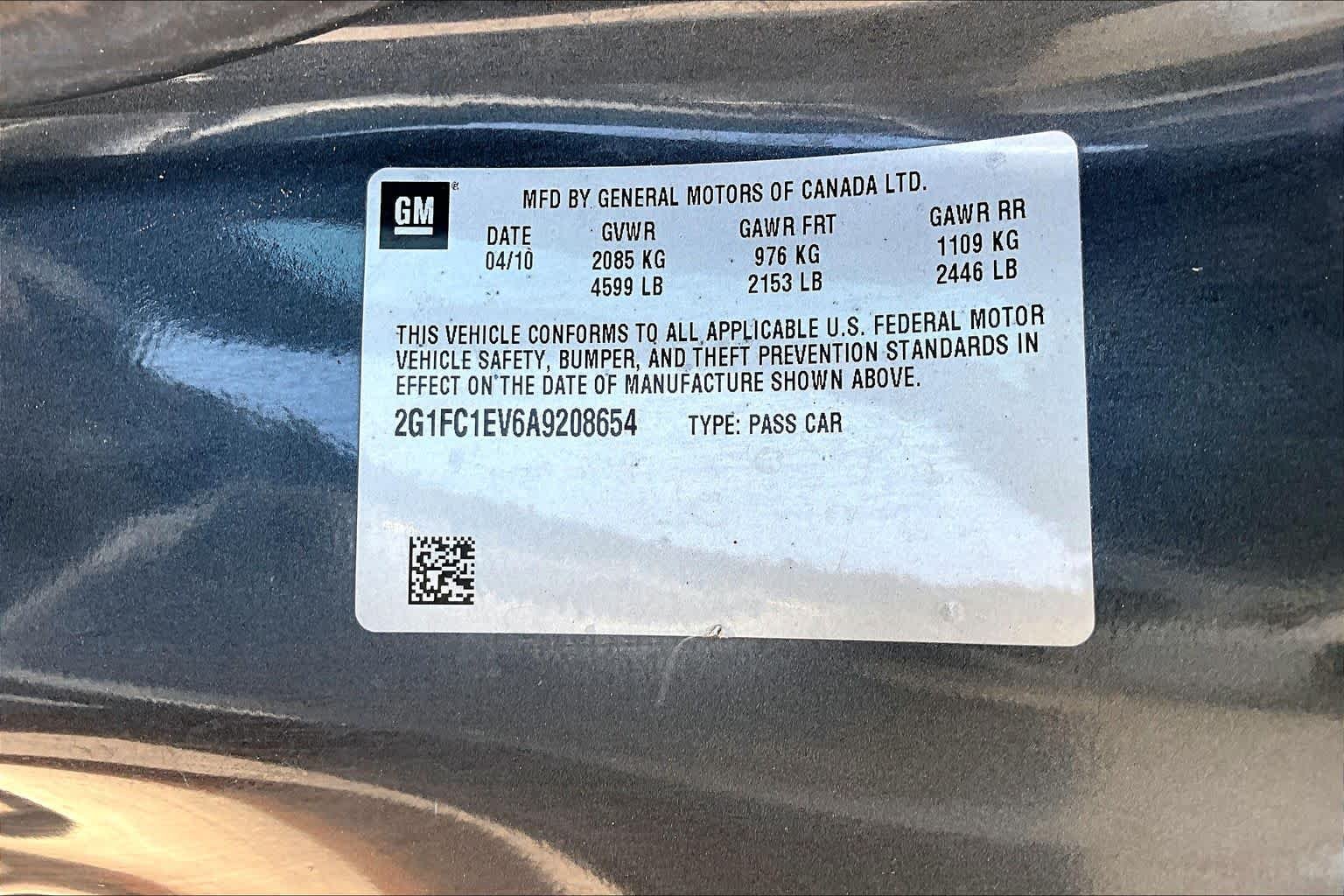 Used 2010 Cyber Gray Metallic Chevrolet 2LT image 28