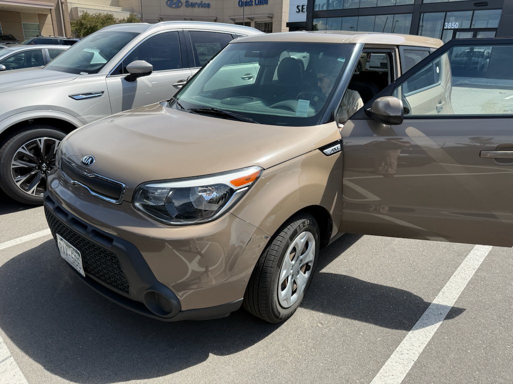 2015 Kia Soul 1.6L Base 5-Door's photo