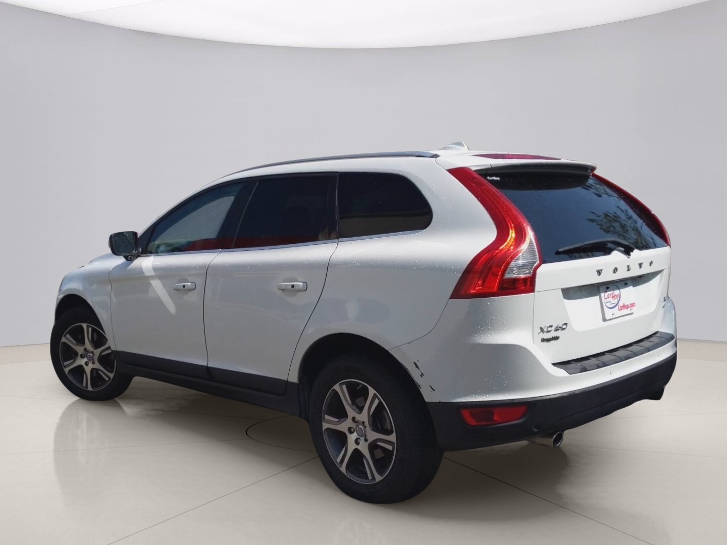 Used 2013 White Volvo T6 image 7