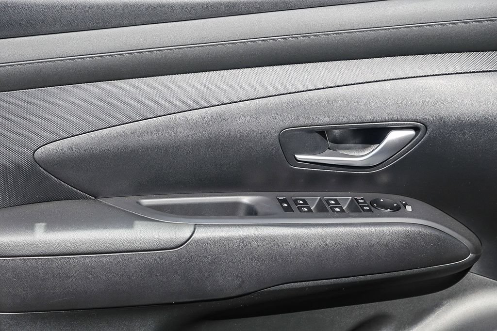 New 2026 White Hyundai SEL image 20