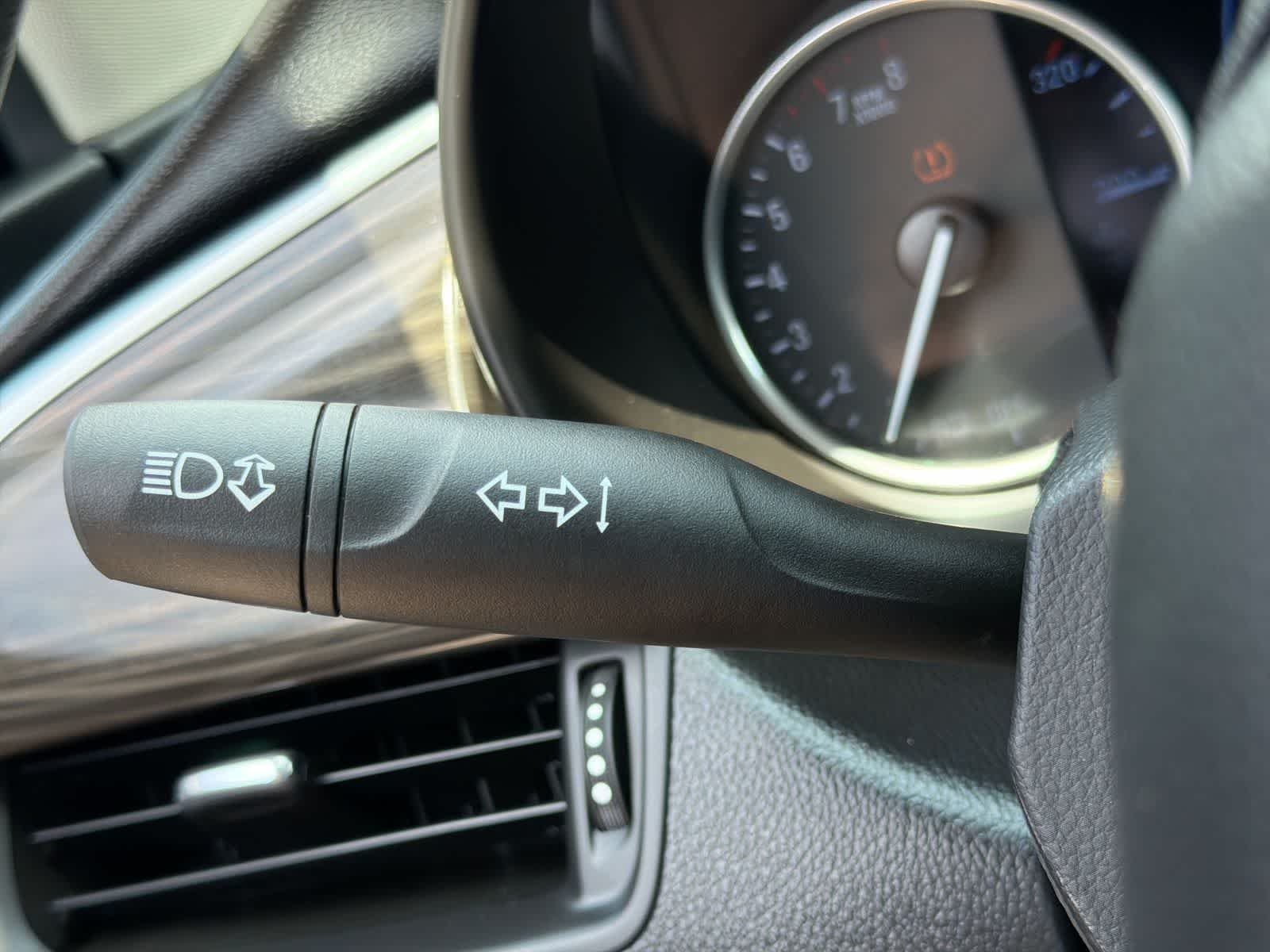 Used 2020 Satin Steel Metallic Buick Premium image 28