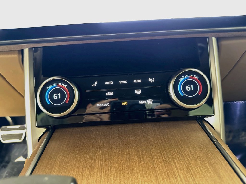 Certified Used 2023 Silver Land Rover Autobiography image 16