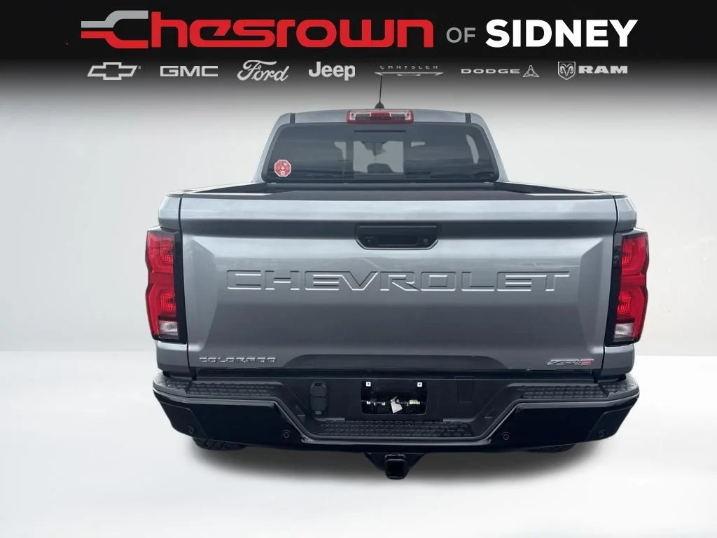 Used 2025 Gray Chevrolet ZR2 image 4