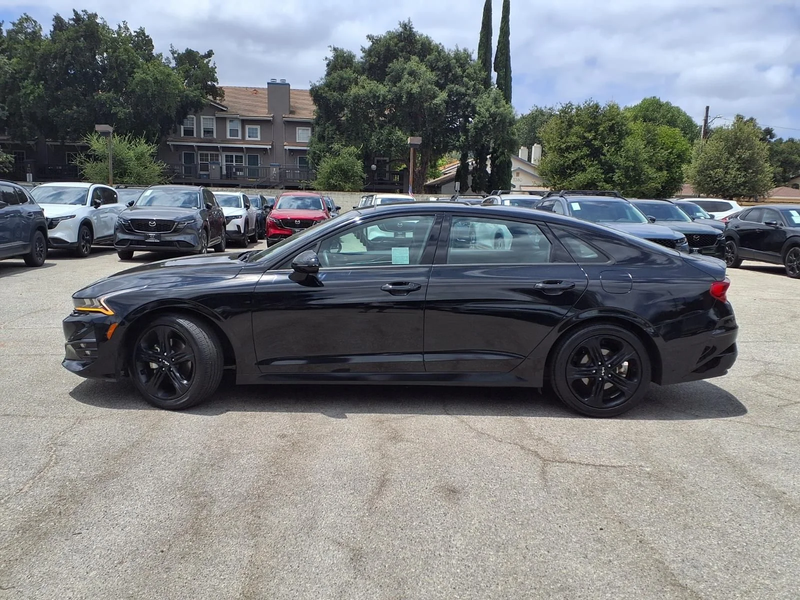 Used 2022 Black Kia GT-Line image 3