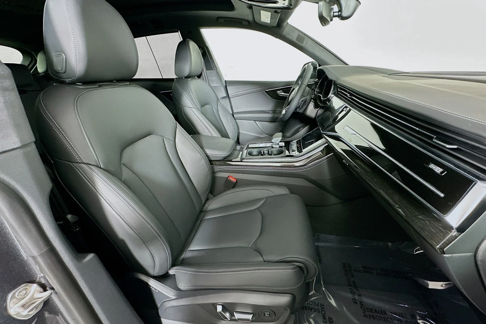 2026 Audi Q8 Prestige - Photo 8