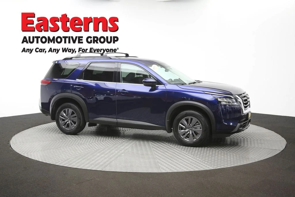 Used 2023 Blue Nissan SV image 50