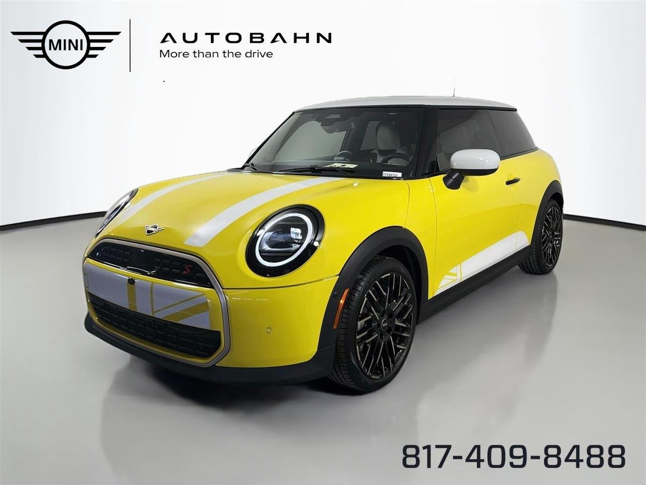 New 2026 Sunny Side Yellow MINI Iconic image 1