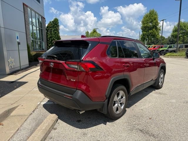 Used 2025 Red Toyota XLE image 7