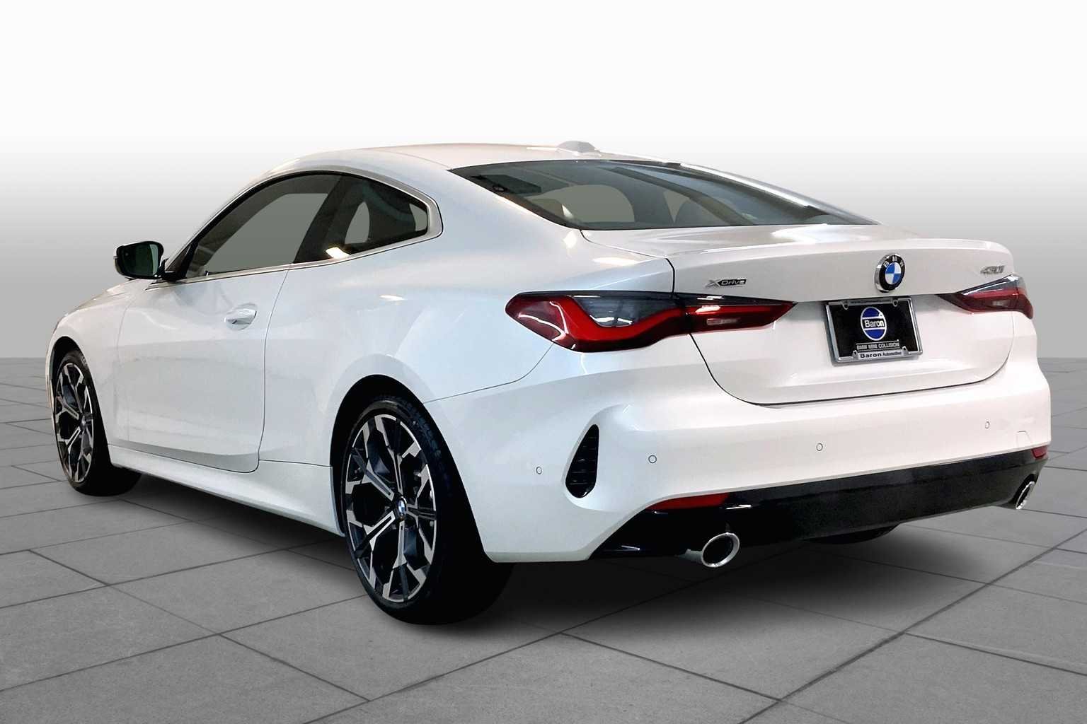 2026 BMW 4 Series 430i - Photo 12
