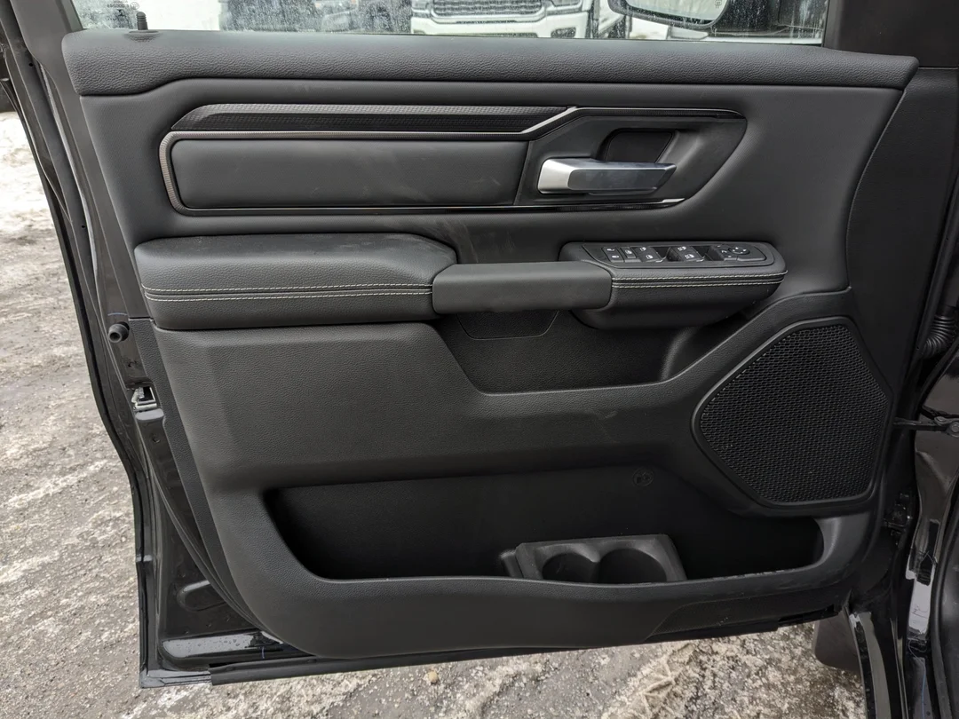 New 2026 Black RAM Sport - - Hurricane Turbo - 3.92 Axle - Anti-Spin Diff - Remote Start & More! image 12