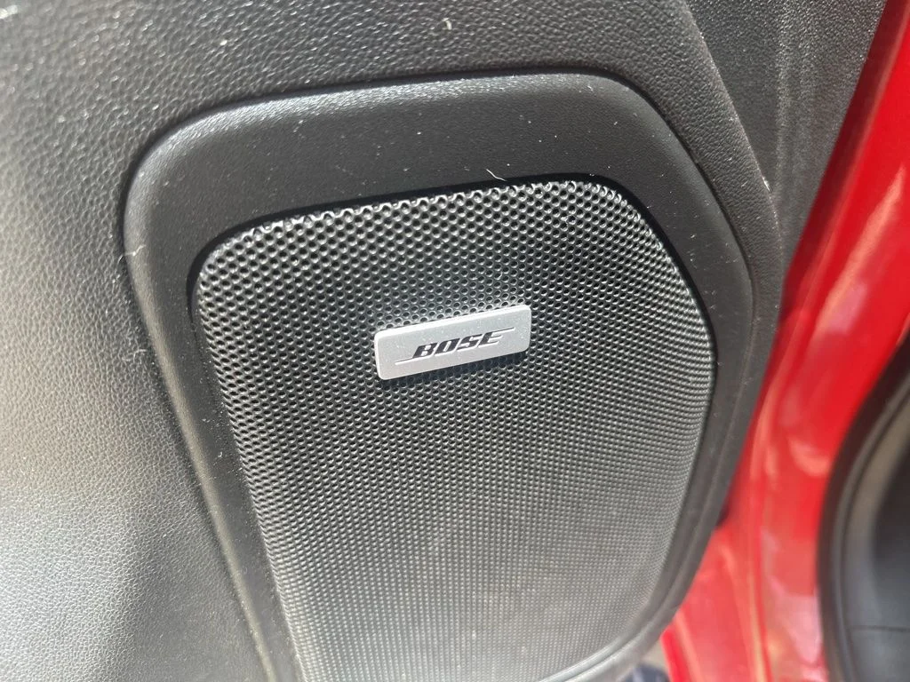 Used 2022 Red Chevrolet LTZ image 9