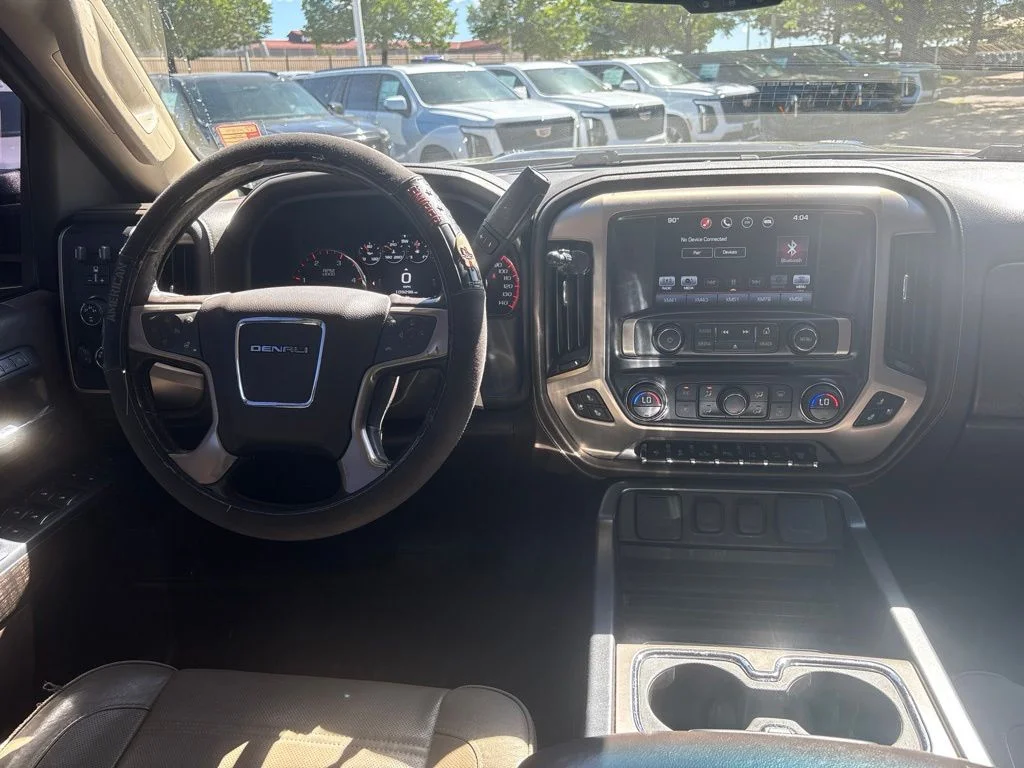 Used 2016 Onyx Black GMC Denali image 15
