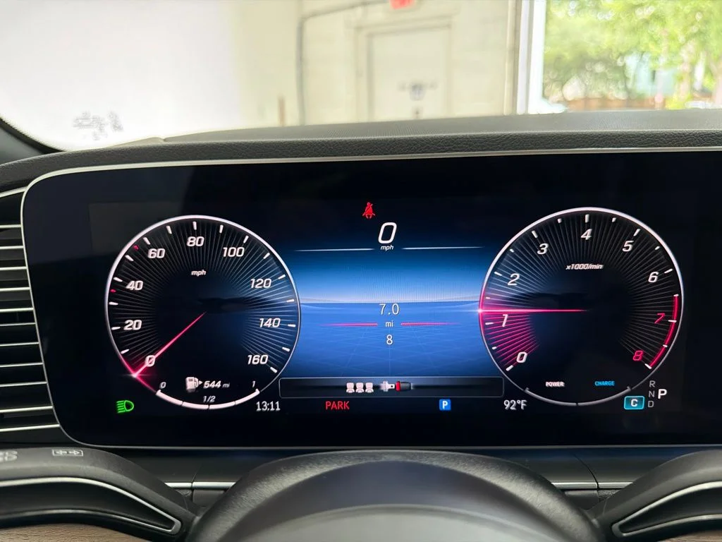 New 2026 White Mercedes-Benz GLE 580 image 31