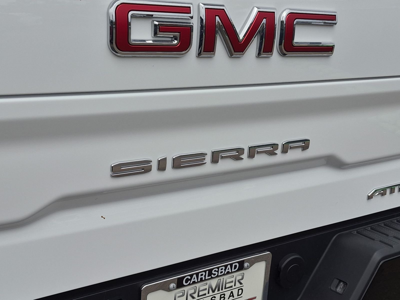 2026 GMC Sierra 1500 AT4X - Photo 32