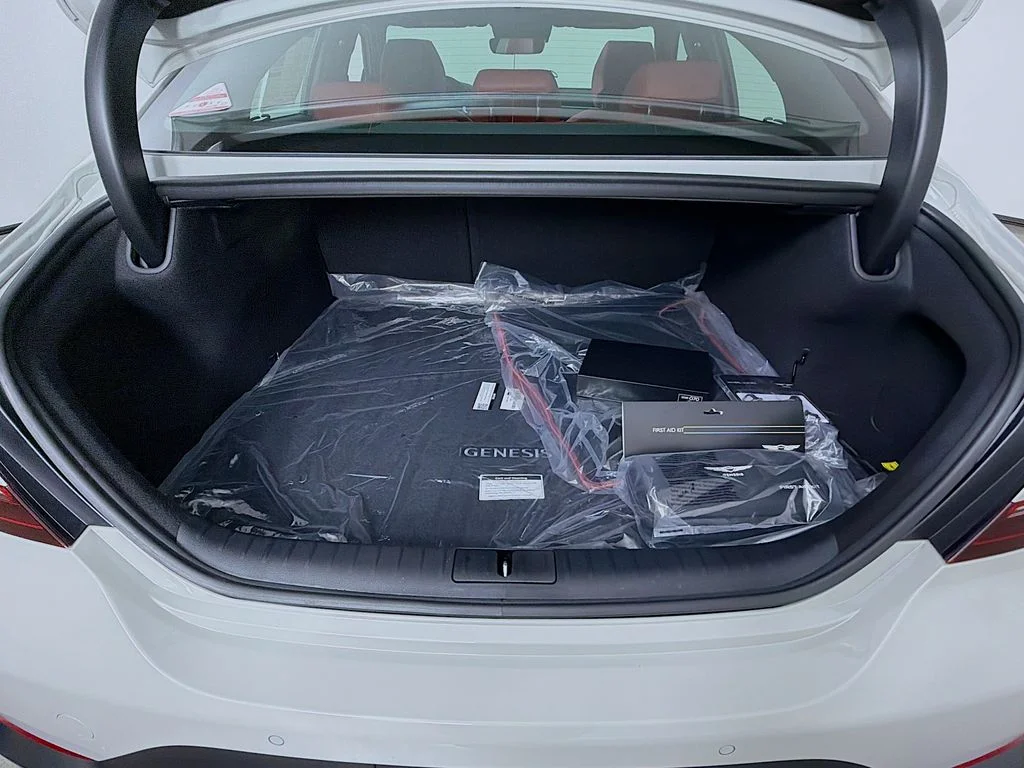New 2026 Vatna Gray Genesis 3.3T Sport Prestige image 28