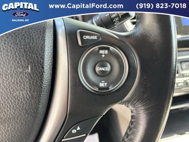Used 2017  Honda EX-L image 24