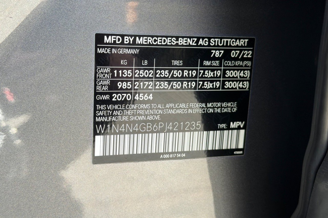 Used 2023 Mountain Grey Metallic Mercedes-Benz GLA 250 image 27